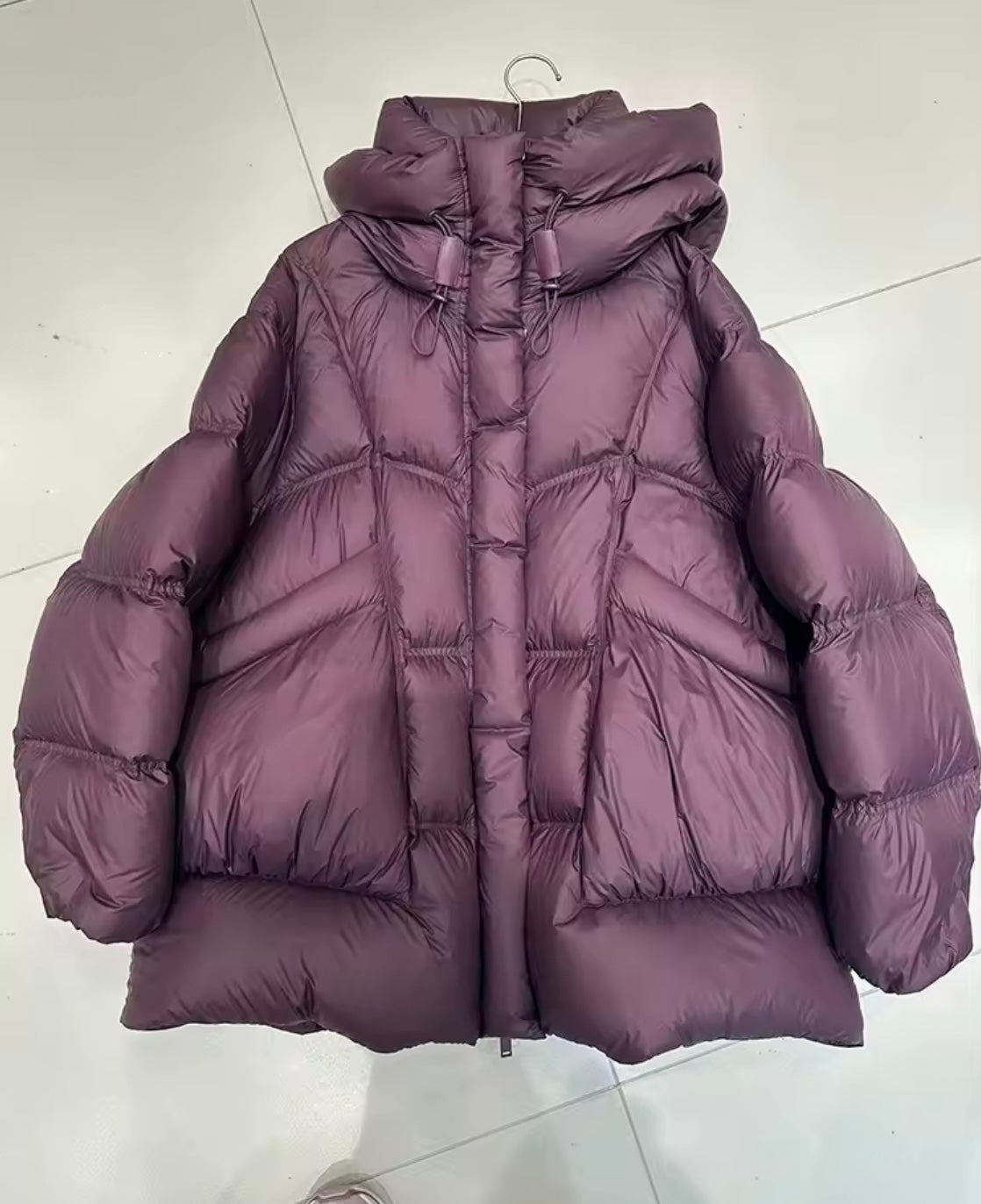 Women's Burgundy Down Jacket: Warm, Stylish, and Sustainable