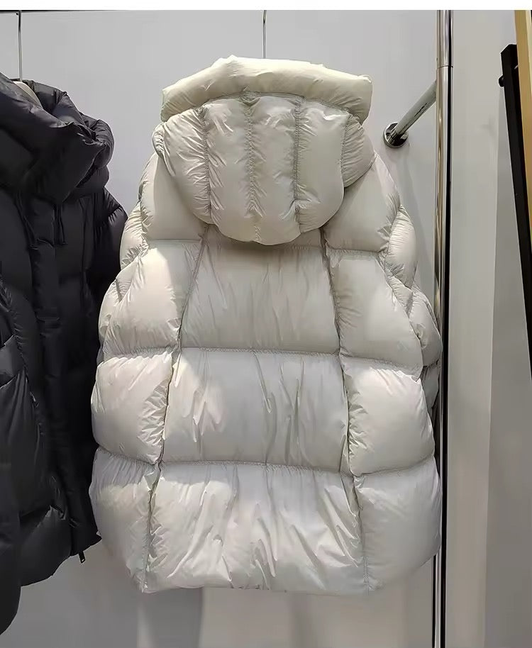 Women's Burgundy Down Jacket: Warm, Stylish, and Sustainable