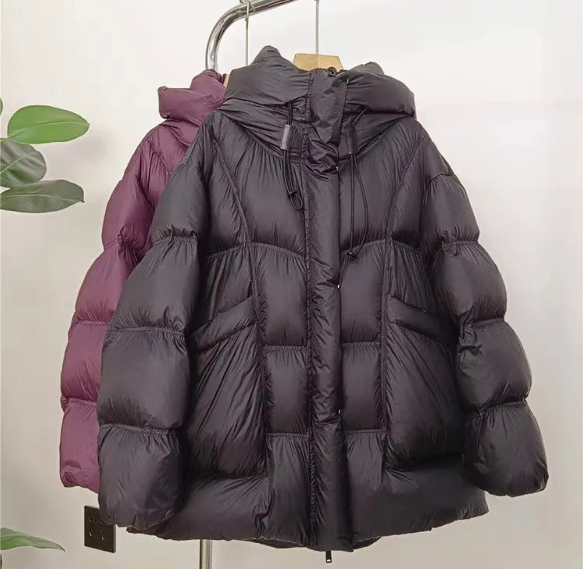 Women's Burgundy Down Jacket: Warm, Stylish, and Sustainable