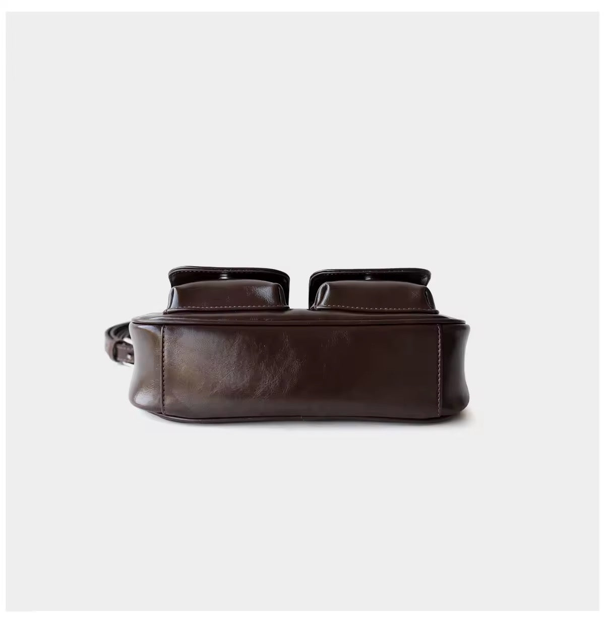 Luxurious Handmade Leather Bag. Timeless Leather Handbag: A Classic for Any Wardrobe