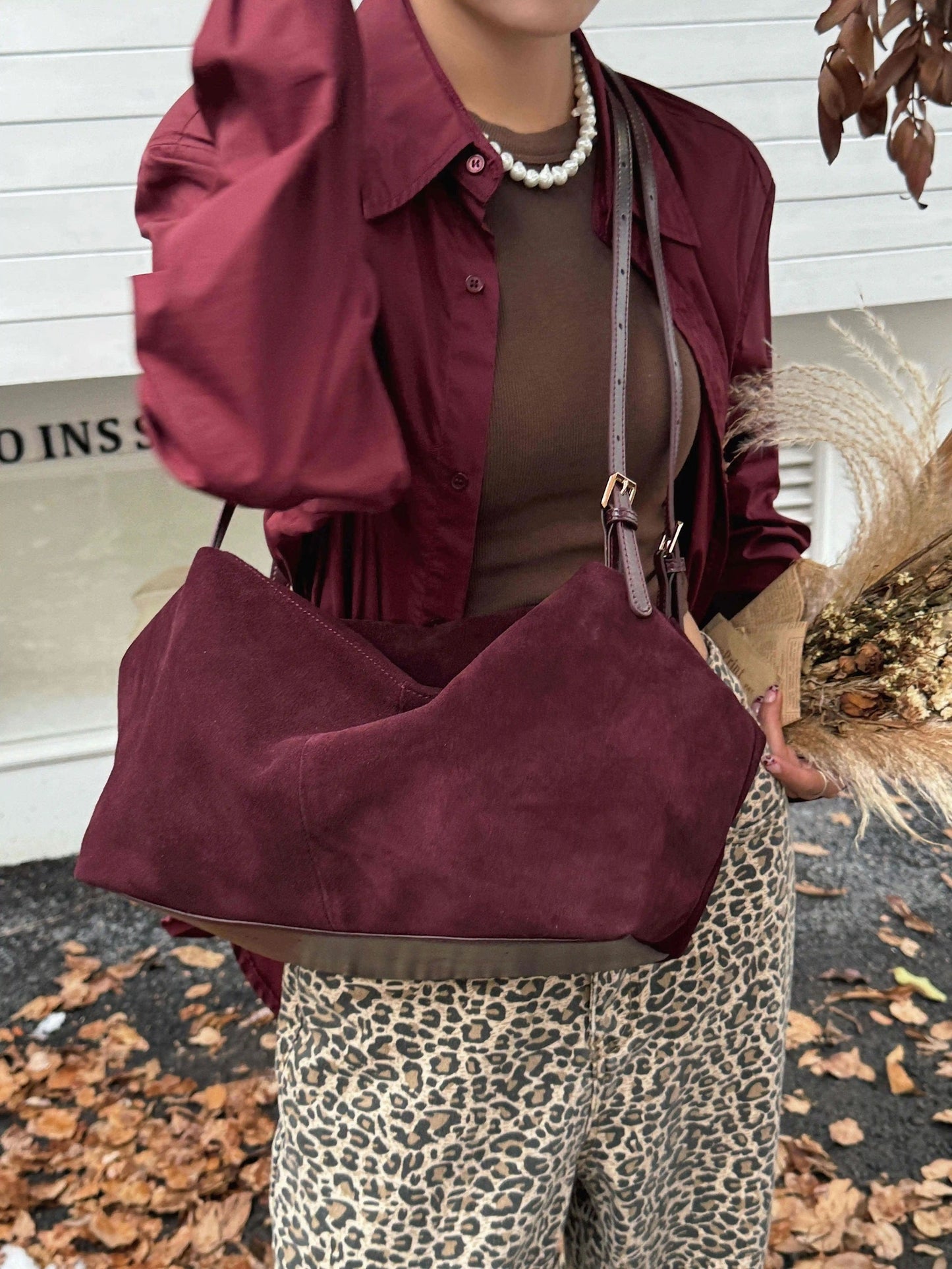 Handmade Leather Tote Bag with a Spacious Interior and Adjustable Shoulder Strap