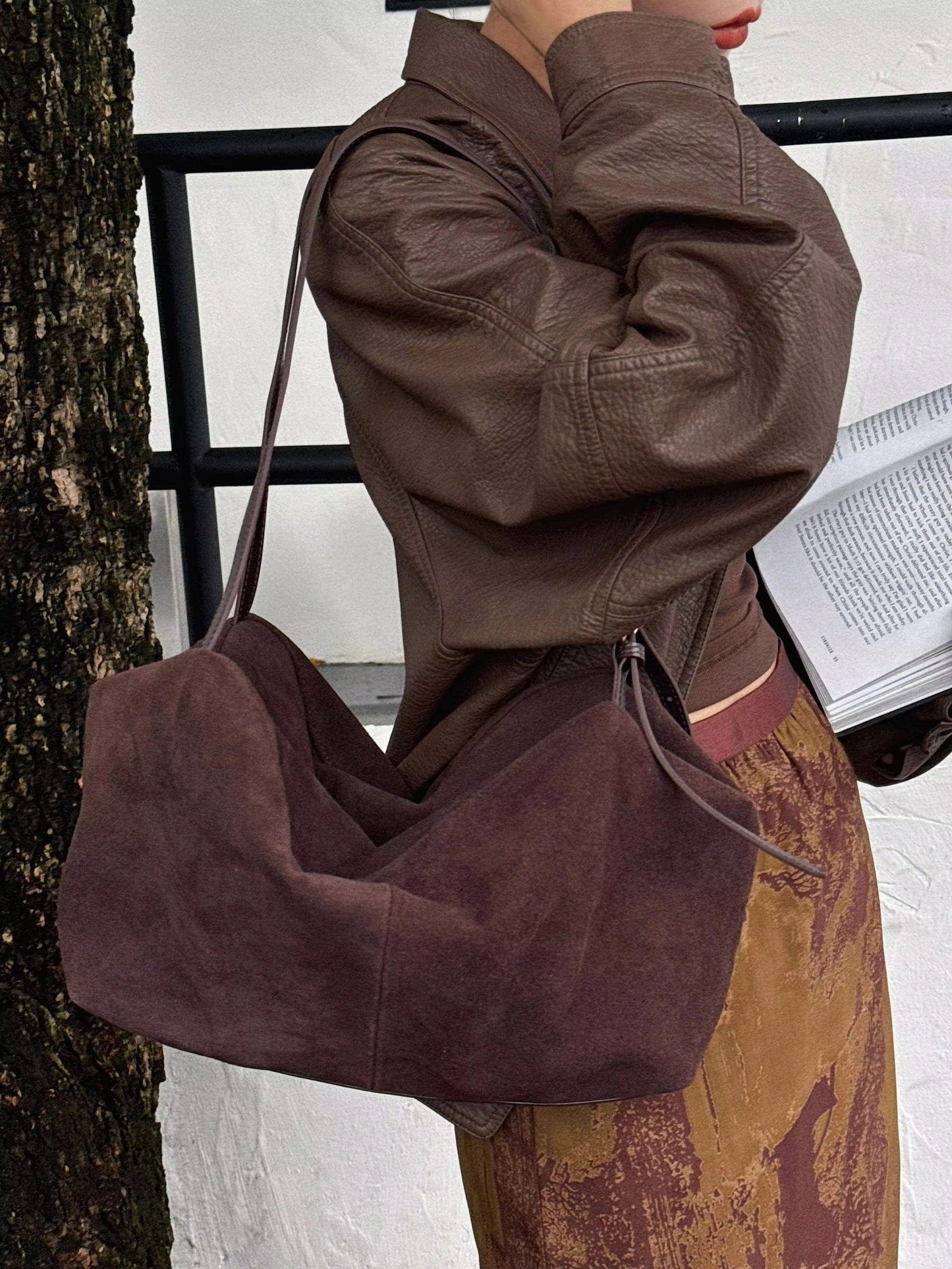 Handmade Leather Tote Bag with a Spacious Interior and Adjustable Shoulder Strap