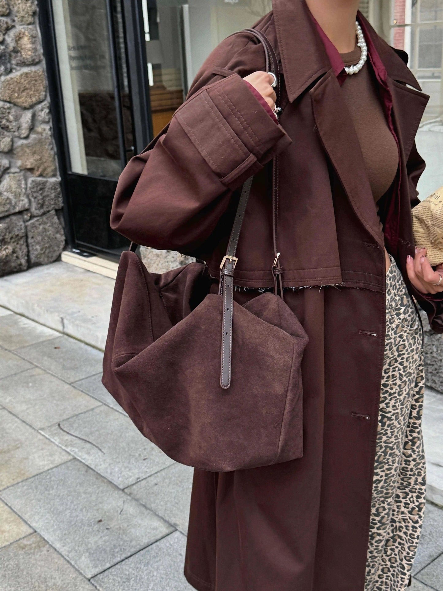 Handmade Leather Tote Bag with a Spacious Interior and Adjustable Shoulder Strap