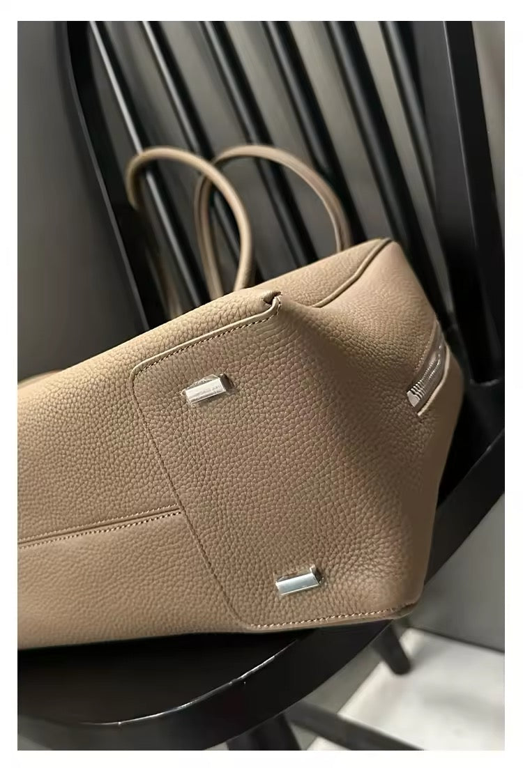 Handmade Leather tote bag: Unique and Sustainable. Genuine Leather Bag