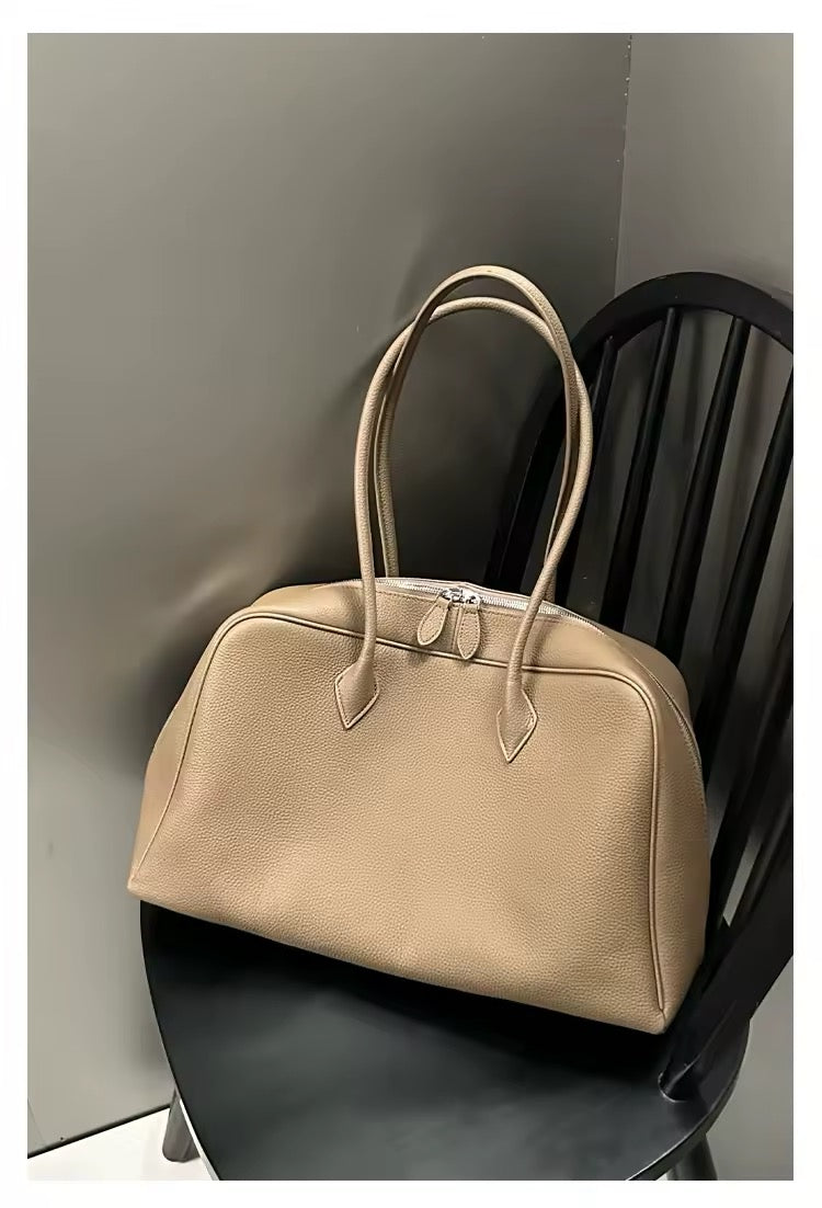 Handmade Leather tote bag: Unique and Sustainable. Genuine Leather Bag