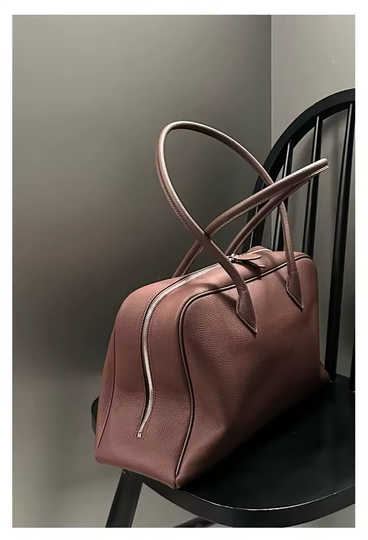 Handmade Leather tote bag: Unique and Sustainable. Genuine Leather Bag