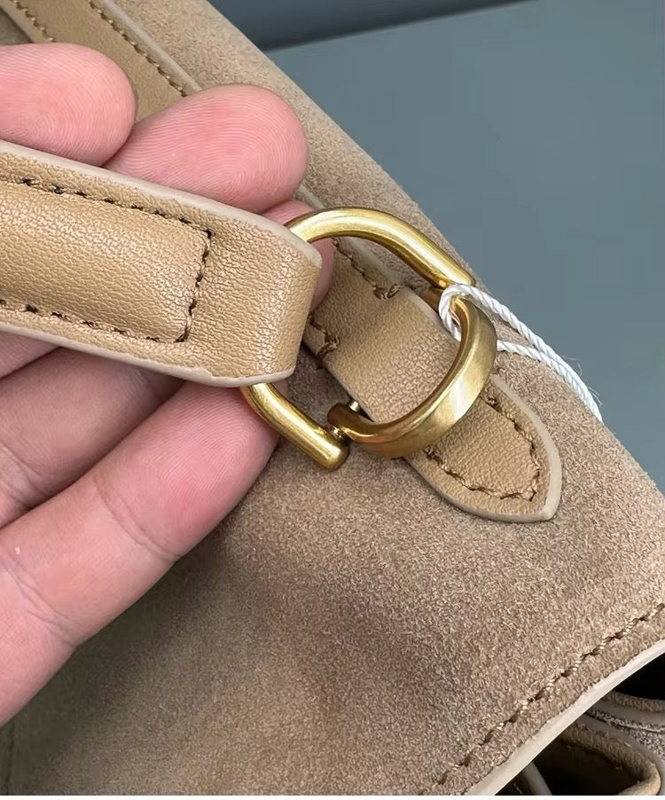 Chic Handmade Suede Bag – Elevate Your Style