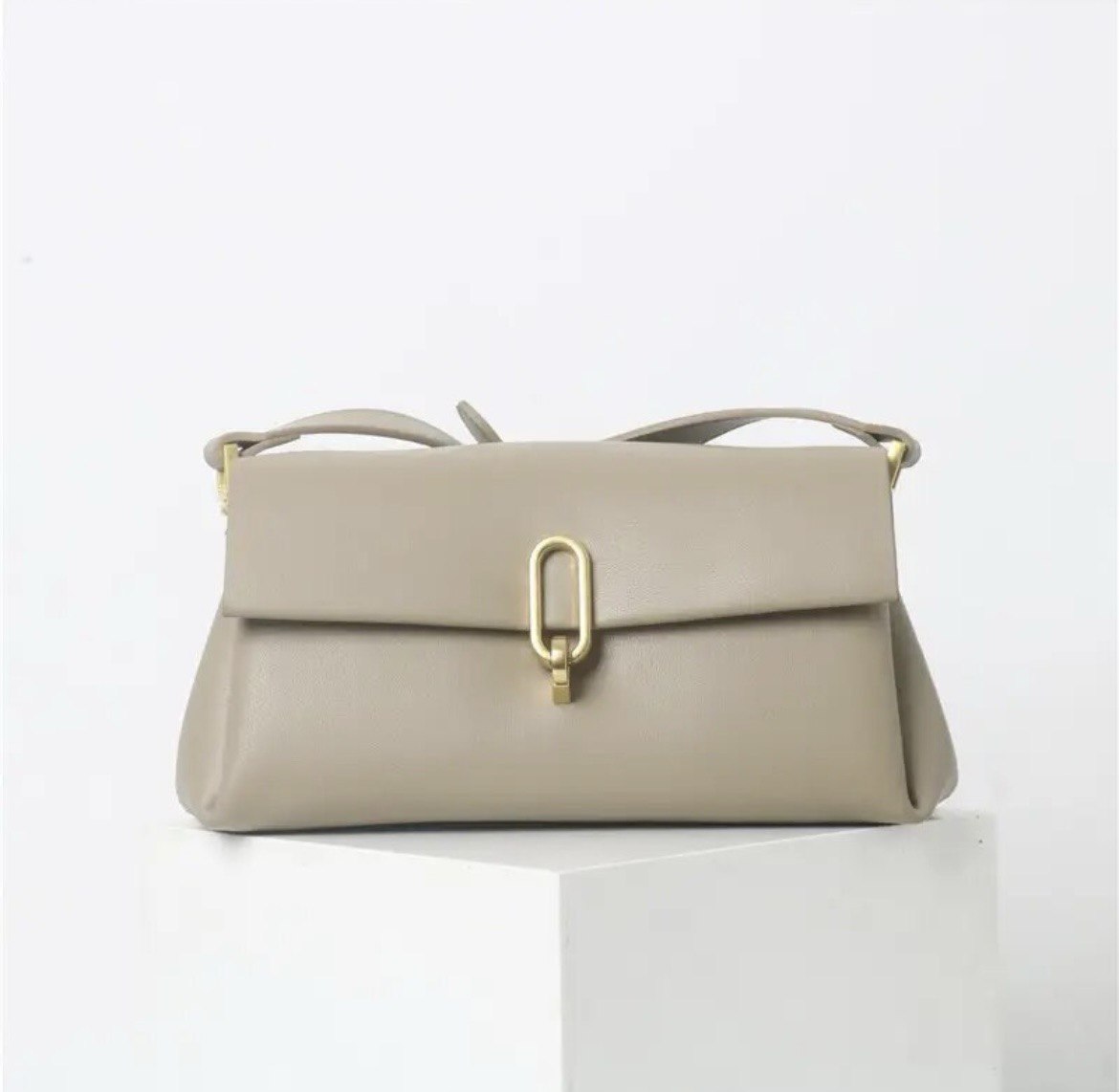 Stylish Women's Genuine Leather Cross Body Bag - Perfect for Everyday Essentials