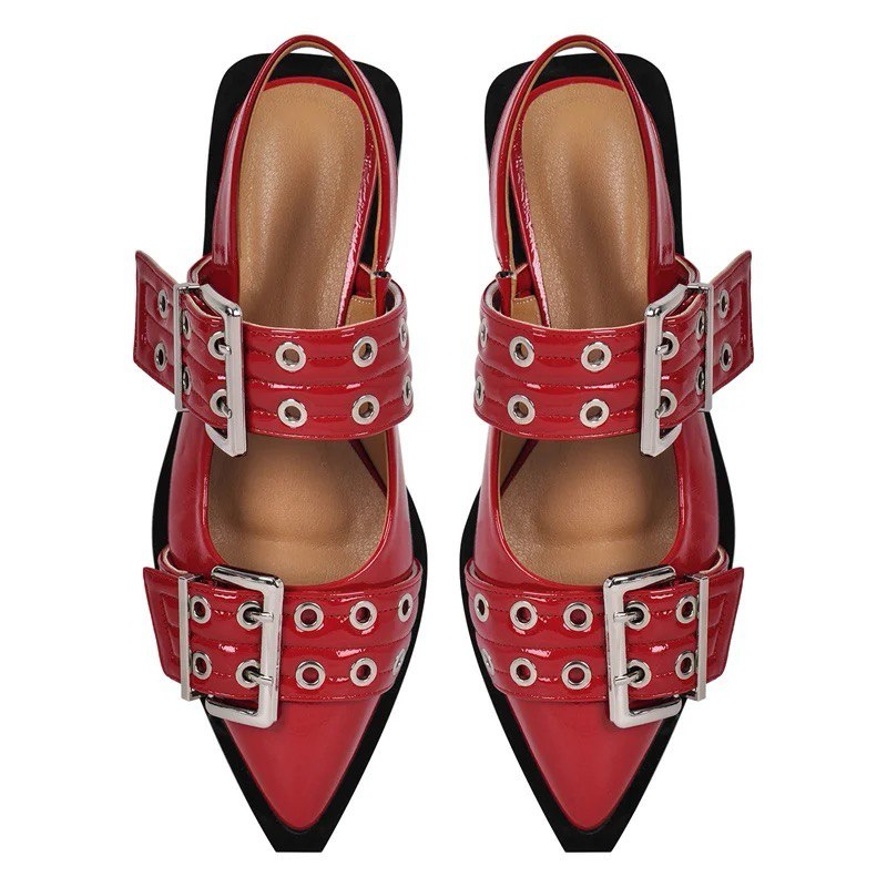 Punk Retro Chic: Statement-Schuhe für Damen