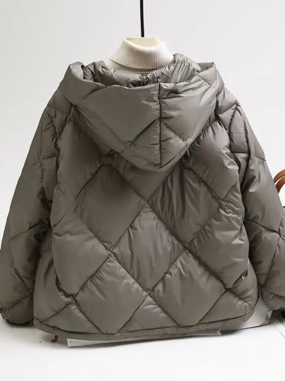 Featherlight Comfort: Women's Hooded Lightweight Duck Down Jacket