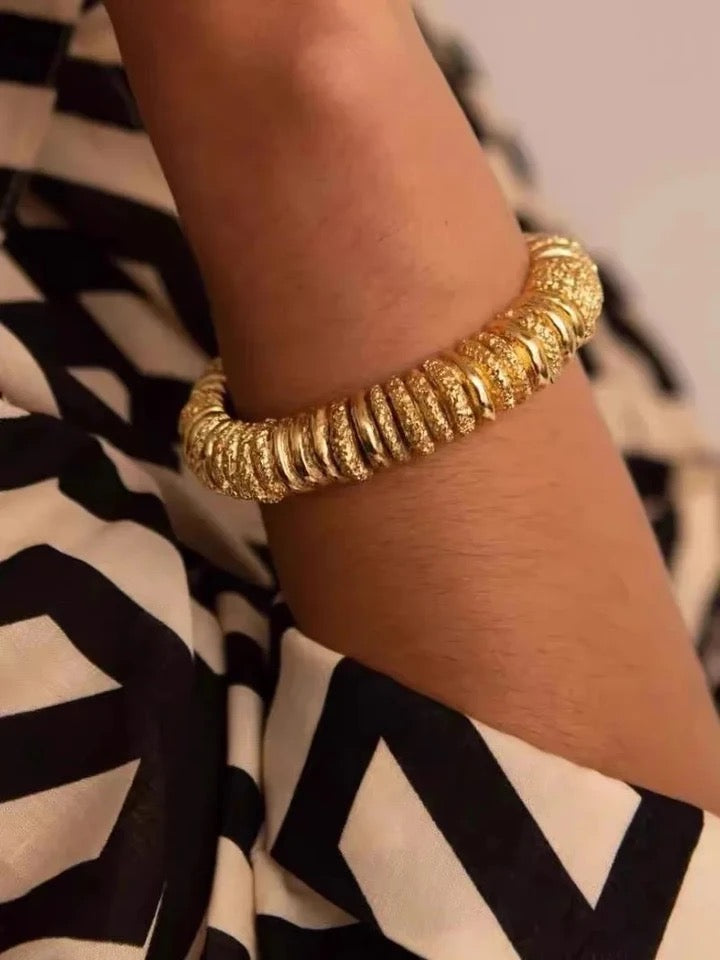 Elegante Damen Kupferarmbänder