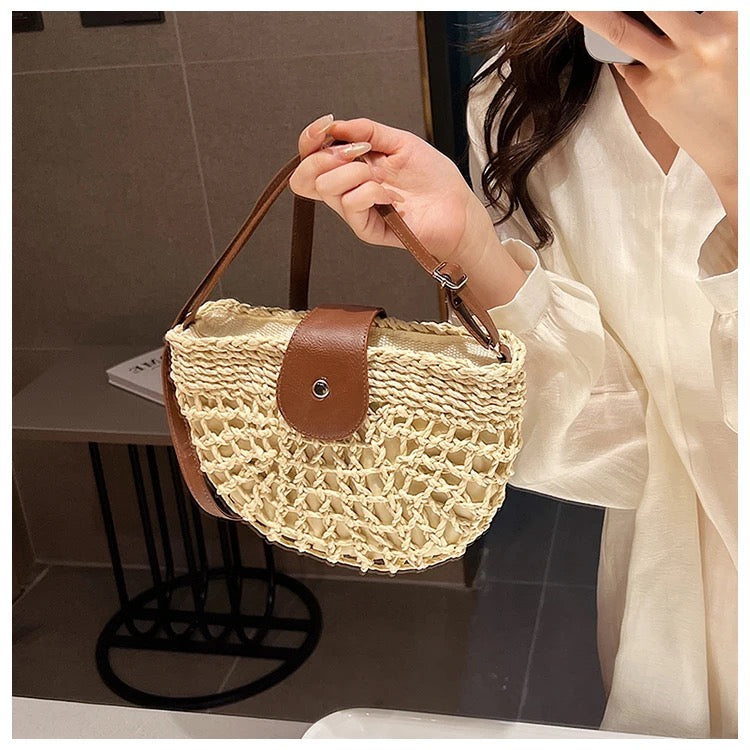 Chic Women's Small Wicker Bag