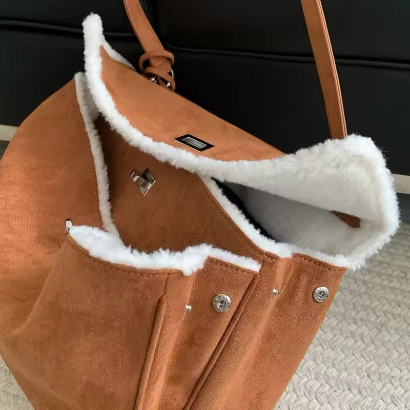 Rodeo Luxe Suede Bag on Sheepskin Lining – Perfect for the Wild at Heart