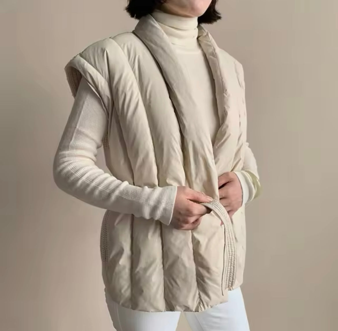 Stay Warm in Style: Women's Duck Down Vest