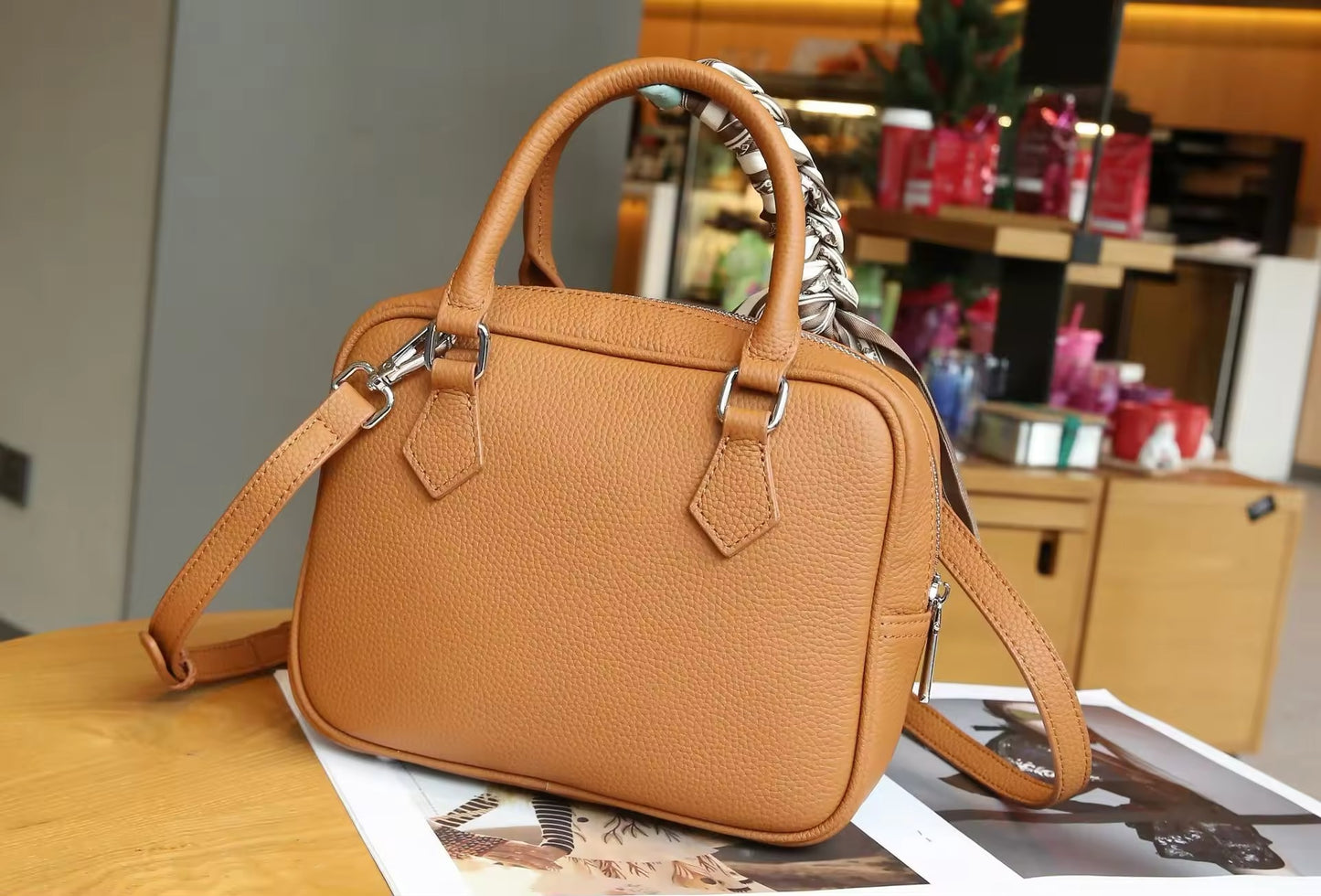 Handcrafted Women's Leather Handbag - Elegance in Every Stitch