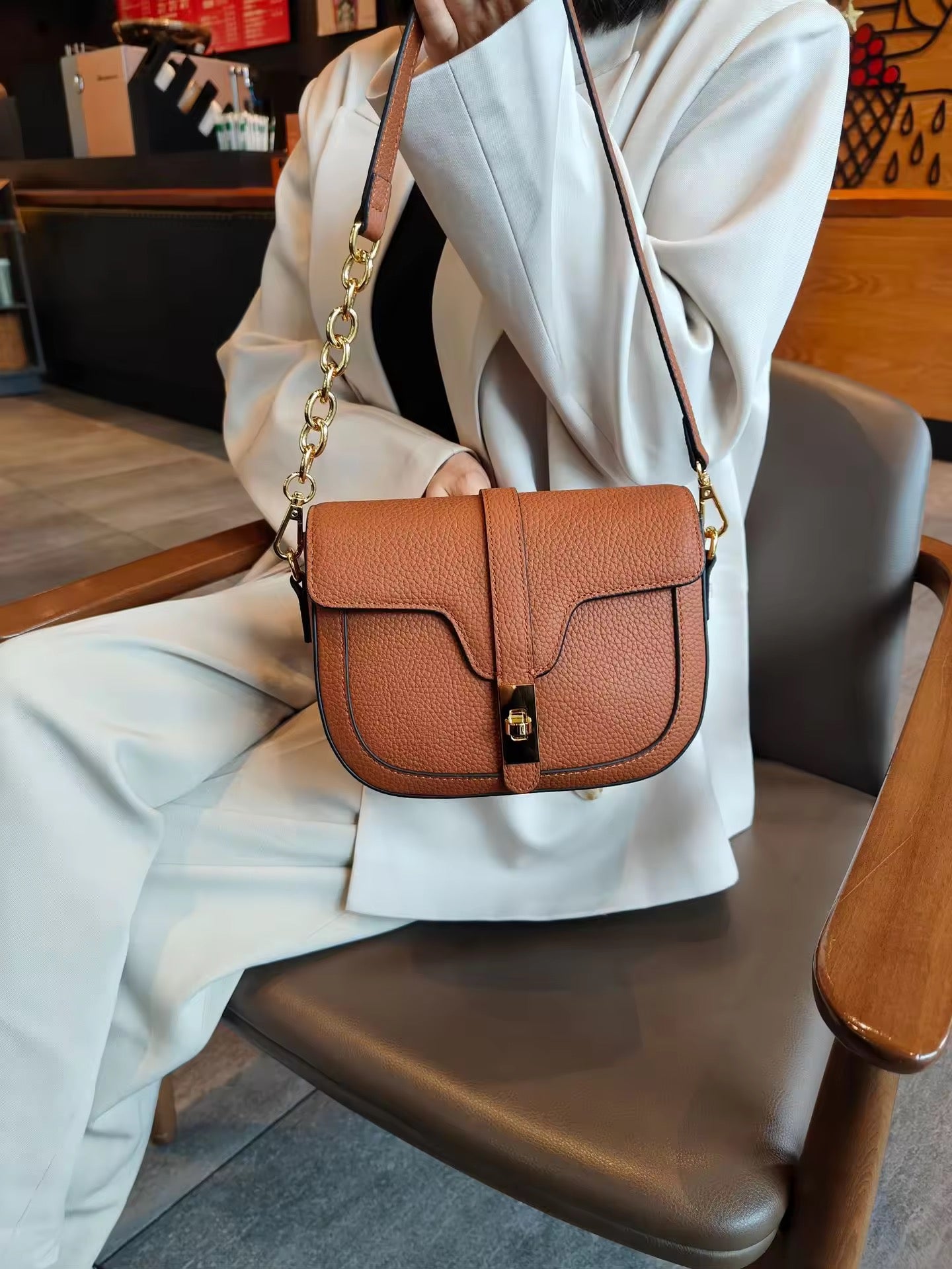 Elegant Women's Genuine Leather Handbag