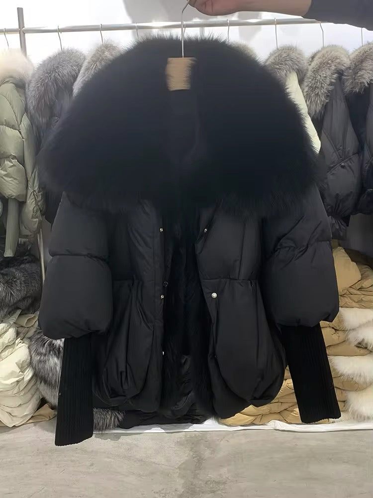 Luxe Warmth: Women's Duck Down Jacket with Natural Fur - Stylish Winter Comfort