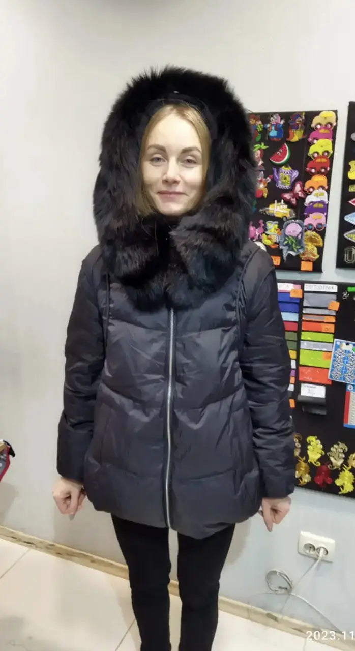 Luxe Warmth: Women's Duck Down Jacket with Natural Fur - Stylish Winter Comfort