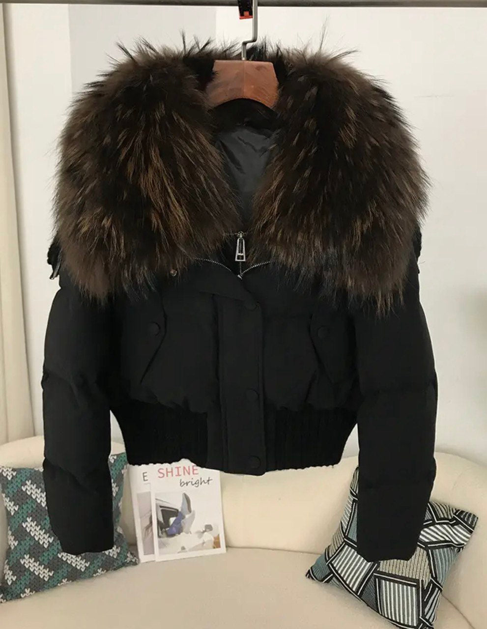 Luxe Warmth: Short women's duck down jacket with Natural fur - Stylish Winter Comfort