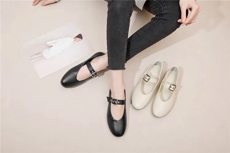 Crafted Women's Leather Ballet Flats. Women's shoes made of genuine leather