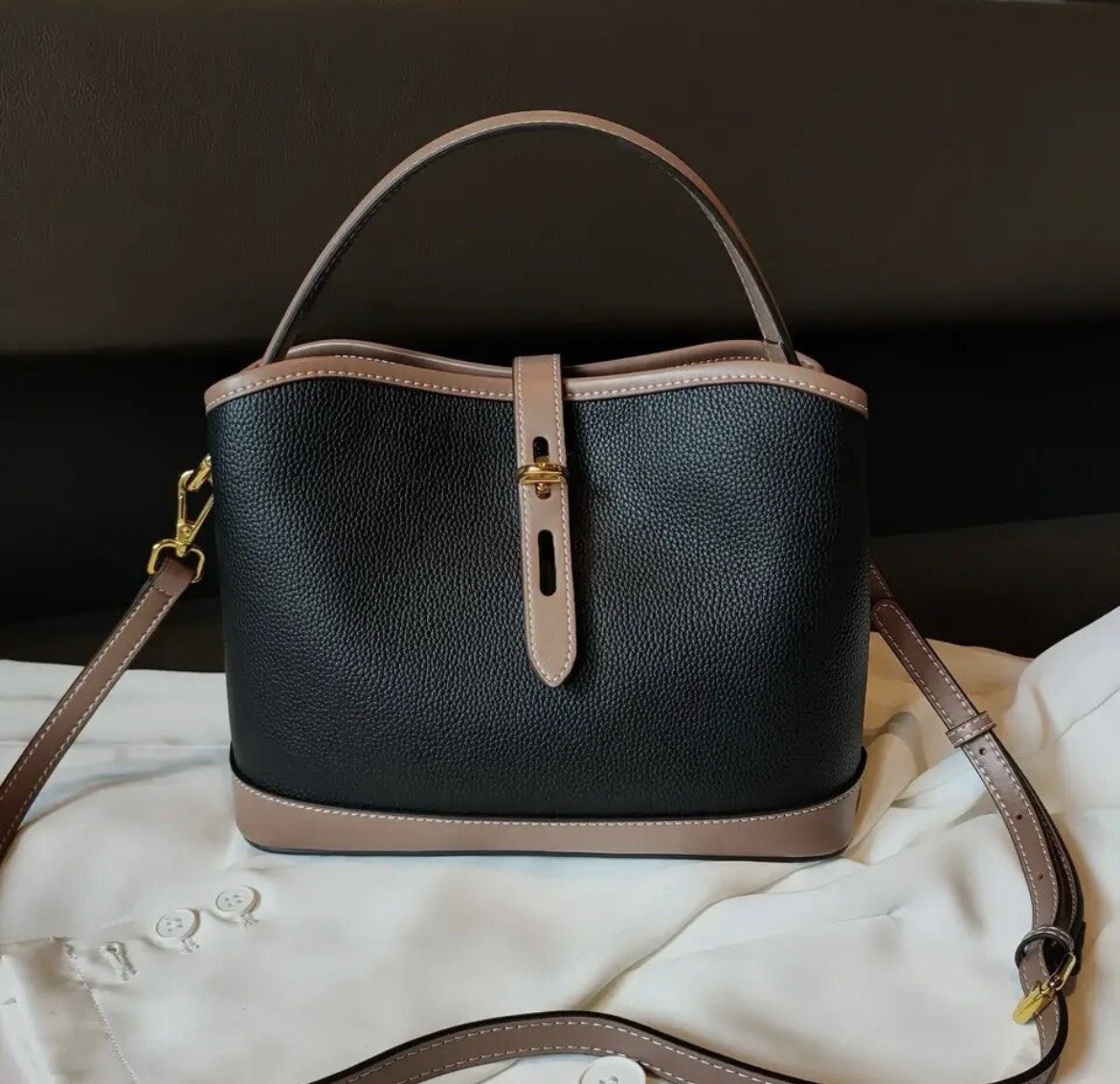 Exquisite Handcrafted Leather Women's Bag