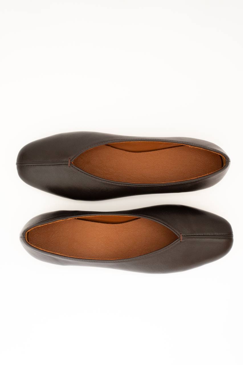 Crafted Women's Leather Ballet Flats. Women's shoes made of genuine leather