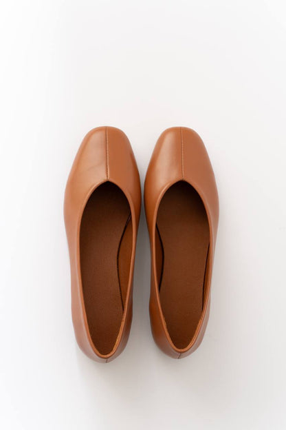 Crafted Women's Leather Ballet Flats. Women's shoes made of genuine leather