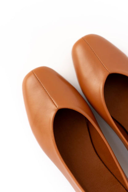 Crafted Women's Leather Ballet Flats. Women's shoes made of genuine leather