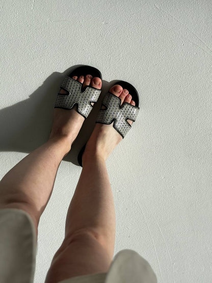 Flip-Flops aus echtem Leder für Damen – Hergestellt für Komfort und Stil