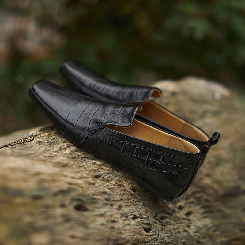 Women's Genuine Leather Loafers: Step into Style and Comfort