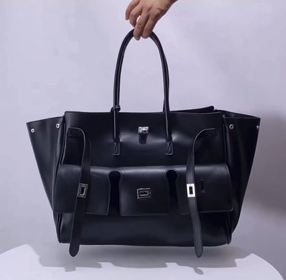 Chic & Timeless: Trendy Women's Genuine Leather Bag